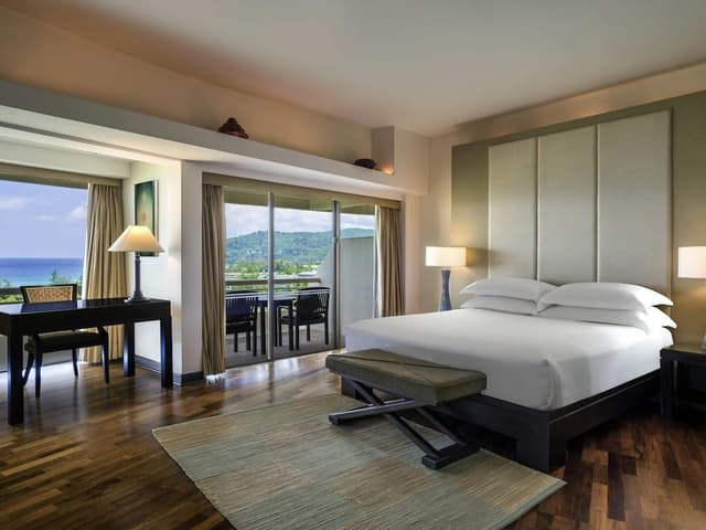 Executive Suite