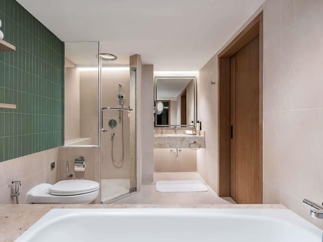 Deluxe Room, 1 Double Bed, Garden View