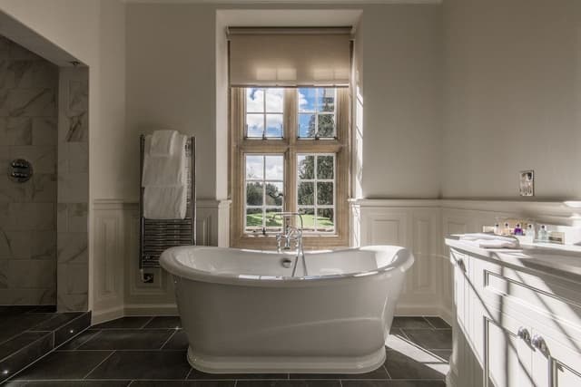 Suite (Mansion State Suite)