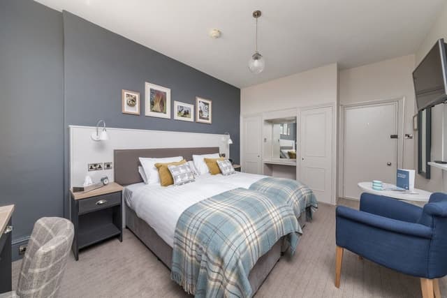 Classic Twin Room