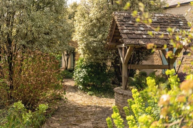 Country Cottage, 2 double bedrooms and 1 twin bedrooms
