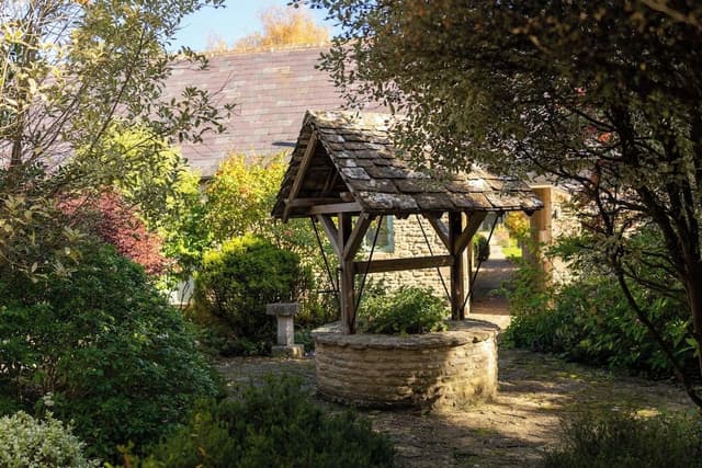 Manor Cottage, 2 double bedrooms and 1 twin bedroom