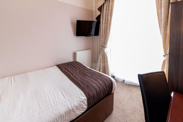 Compact Double Room