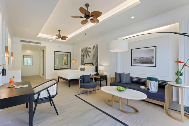 Club Room, 1 King Bed, Terrace (Garden)
