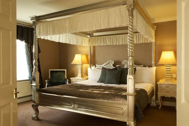 Suite, 1 King Bed, Non Smoking