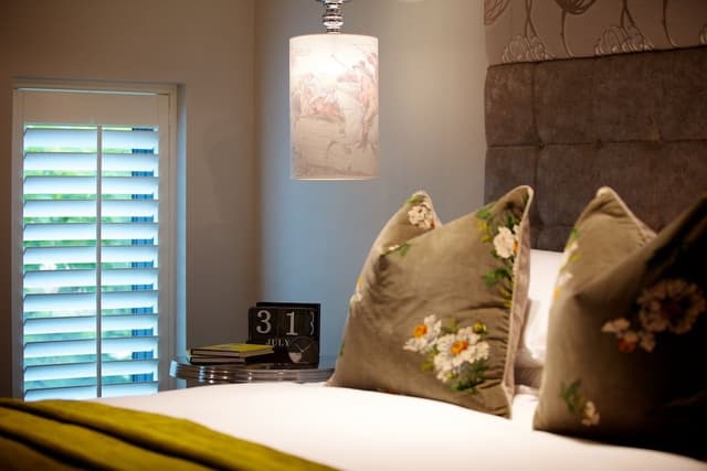 Standard Cottage, 1 King Bed
