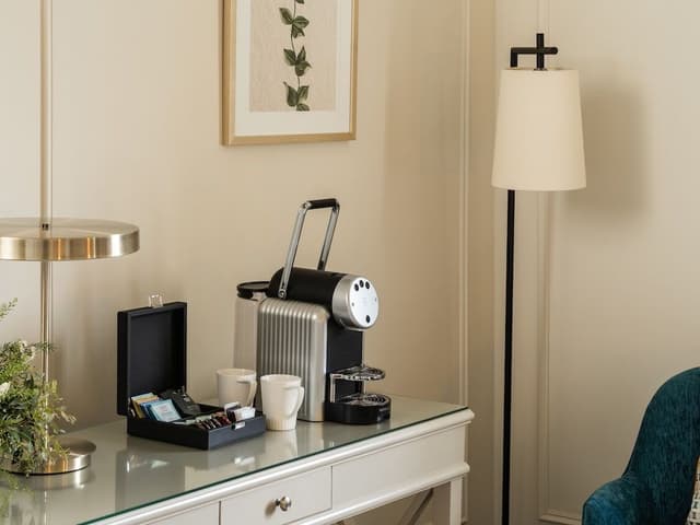 Executive Double Room, 1 King Bed, Lake View