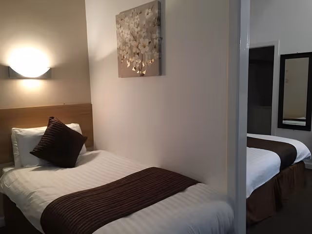 Triple Room, Ensuite