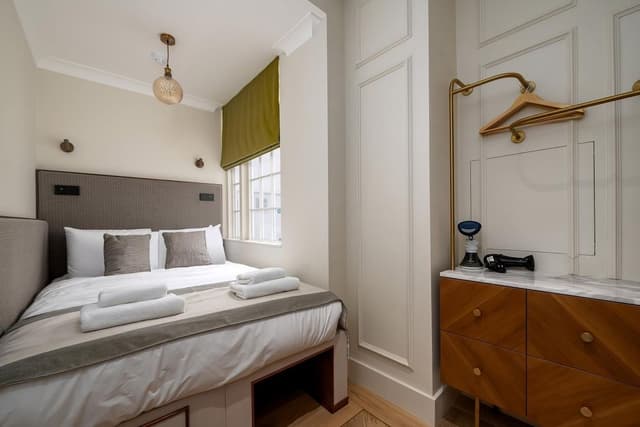 Apartment (Standard Room)