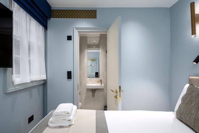 Apartment (Standard Room)