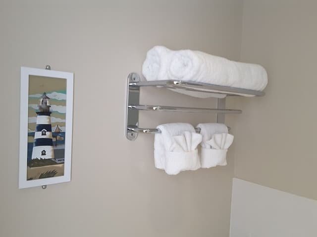 Standard Double Room, Bathtub