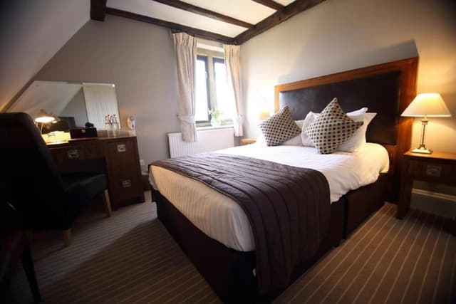 Classic Double Room
