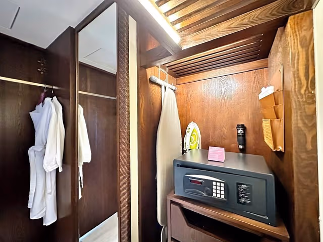 Premium Room, 2 Twin Beds, Ocean View