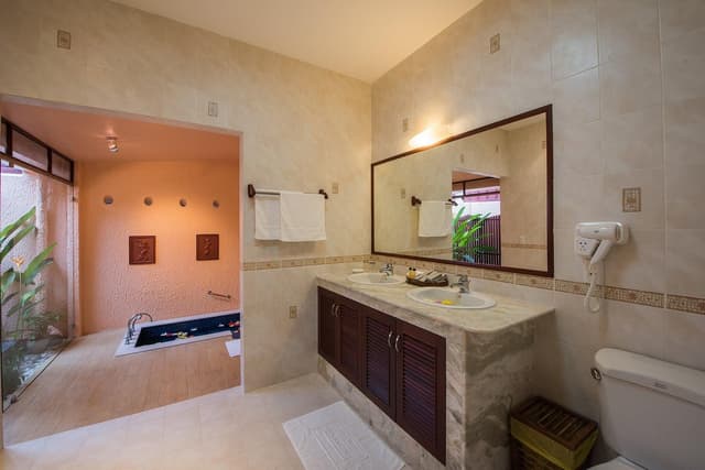 Family Beach Front Villa