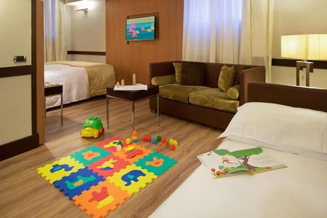 Deluxe Triple Room