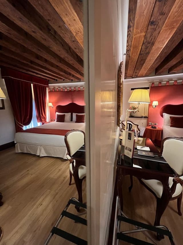 Classic Double Room