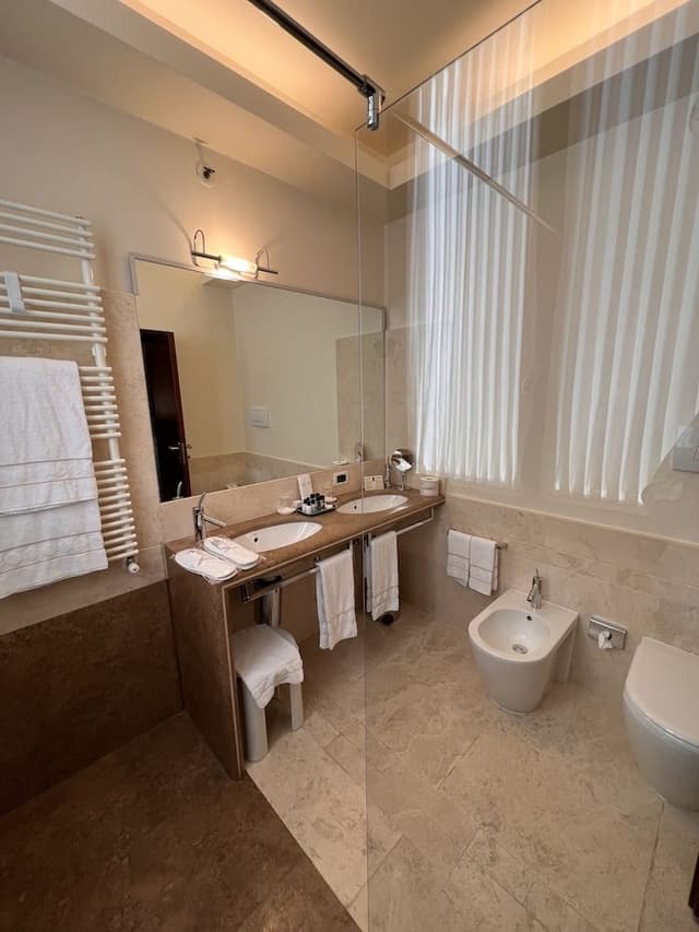 Classic Double Room, Canal View
