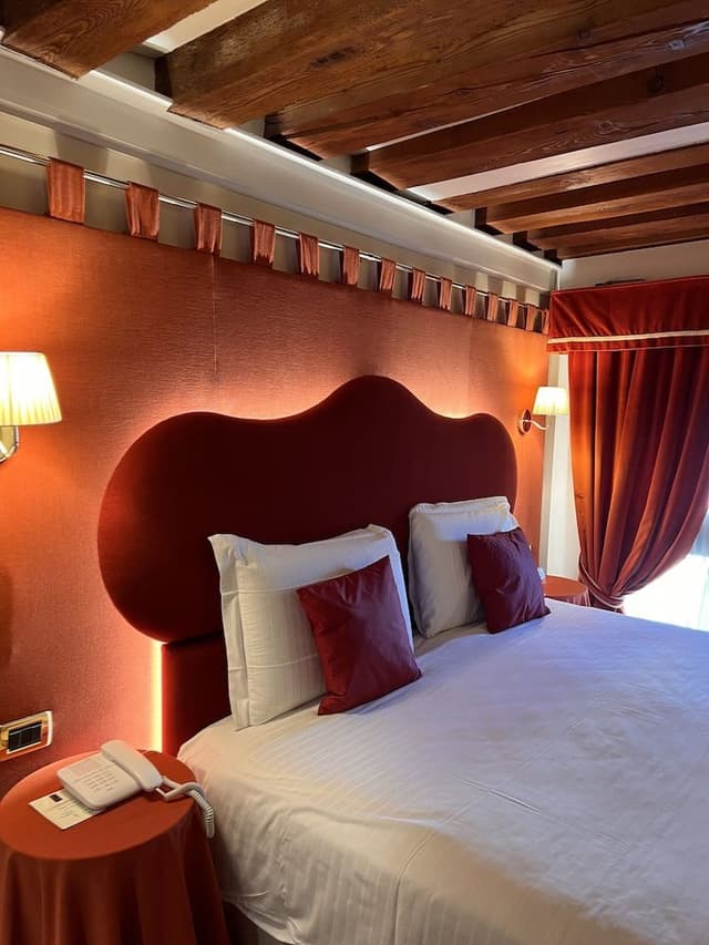 Classic Double Room