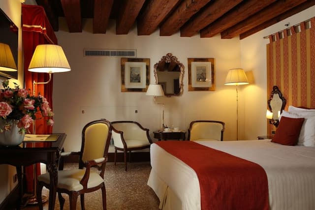Classic Double Room