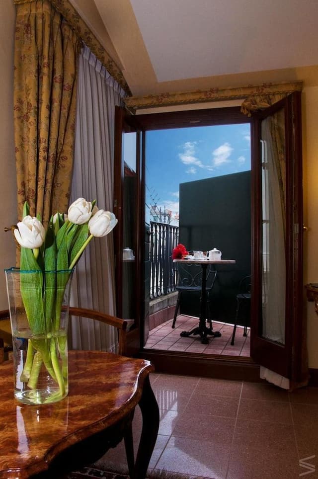 Grand Double Room, Canal View