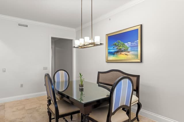 Ocean Front 1BR Suite with Direct Beach Access