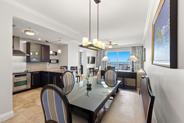 Ocean Front 3BR Presidential Suite