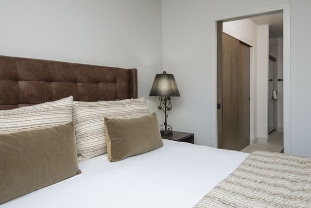 Condo, 1 Bedroom