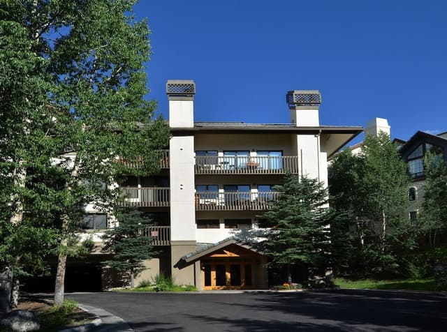 Condo, 1 Bedroom