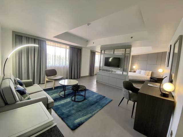 Executive Suite