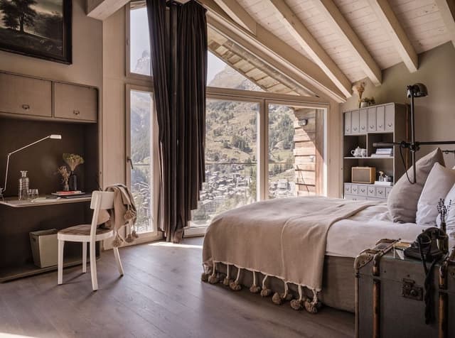 Room (Huntsman Lodge)
