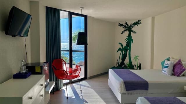 Deluxe Double Room with Side Sea View