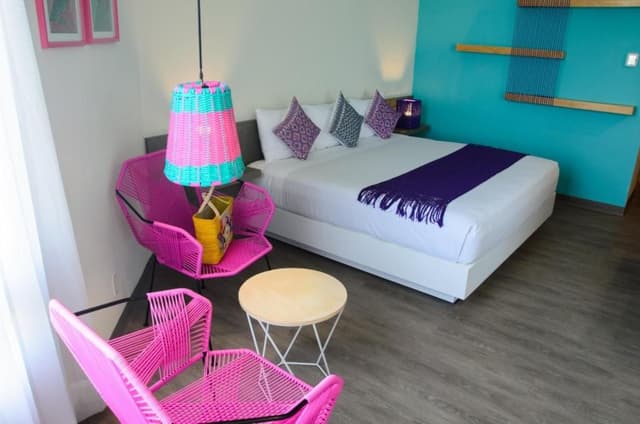 Deluxe King Room