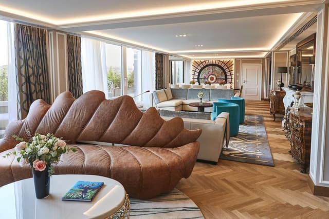 Presidential Suite (Maximilian)