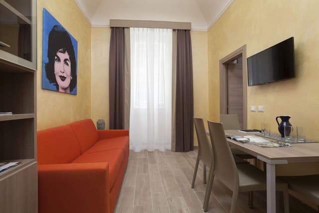 City Apartment, 1 Bedroom, Annex Building (Via Carlo Cattaneo, 24)