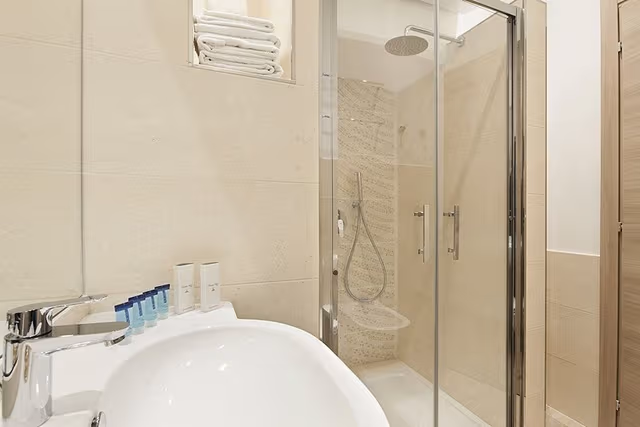 City Apartment, 1 Bedroom, Annex Building (Via Carlo Cattaneo, 24)