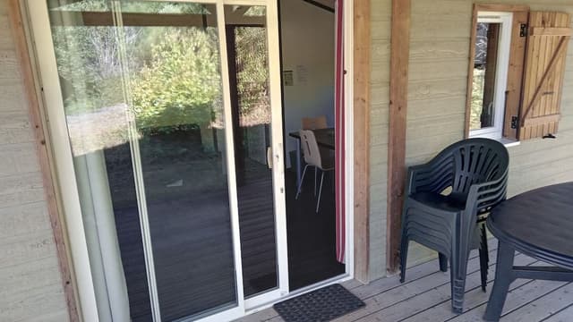 Cottage (For 6 People)