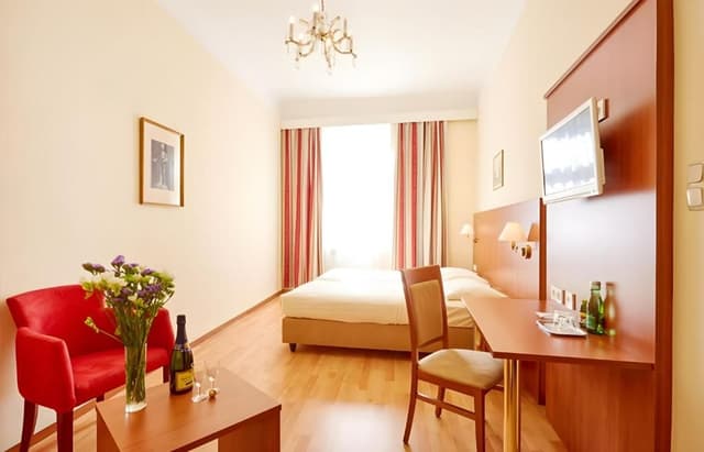 Basic Double Room