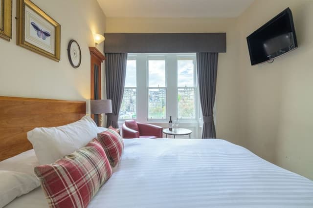 Standard Double Room (Princes Street View)