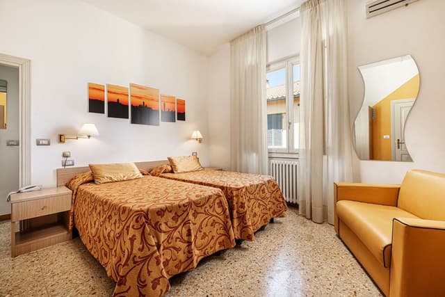Economy Triple Room