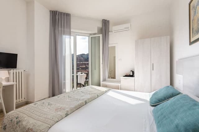 Standard Double Room, City View
