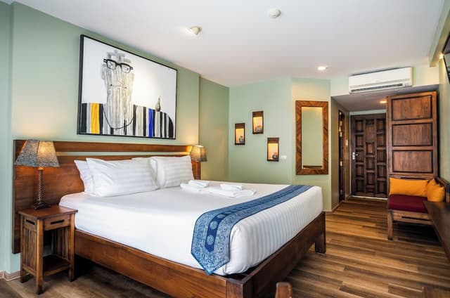 Deluxe Double Room, Pool View