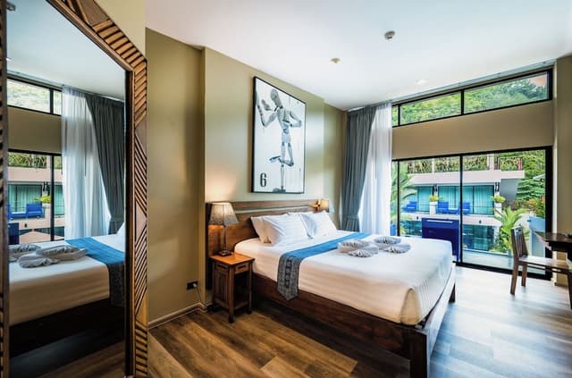 Deluxe Double Room, Pool View