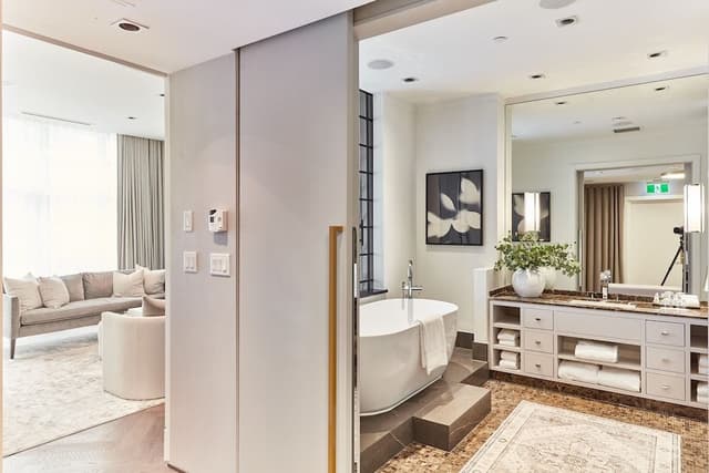 Luxury Penthouse, 2 Bedrooms, Kitchen, Partial Sea View (Halo)