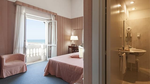 Standard Double or Twin Room, Sea View