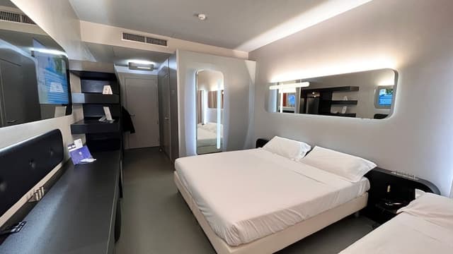 Superior Triple Room