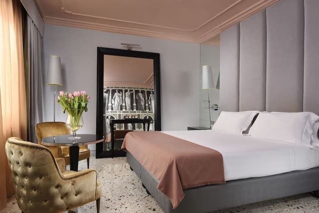 Classic Double Room