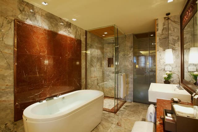 Premier Suite Private Pool King