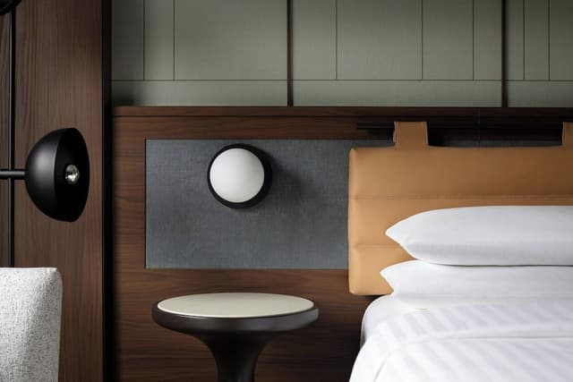 Deluxe Room, 1 King Bed