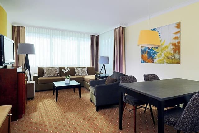 Junior Suite, 1 King Bed with Sofa bed