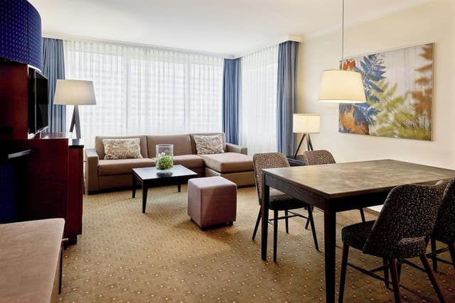 Junior Suite, 1 King Bed with Sofa bed
